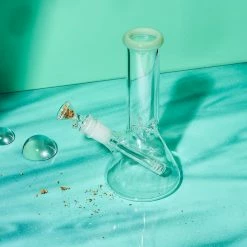 Misc. $50 OR LESS Clear Jade Glass Beaker