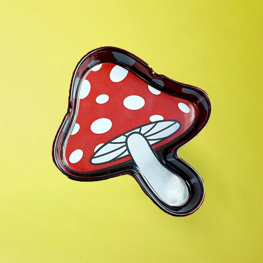 Flash Sale ✨ Misc. Mushroom Ashtray 👍 4 Misc. Mushroom Ashtray