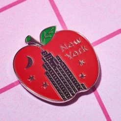 Misc. NYC Apple Magnet