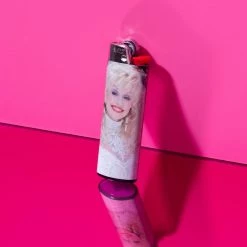 Friends NYC Pop Star Lighter - Dolly Parton