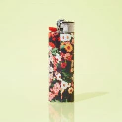 Friends NYC $10 Or Less Pop Star Lighter - Dolly Parton Flowers