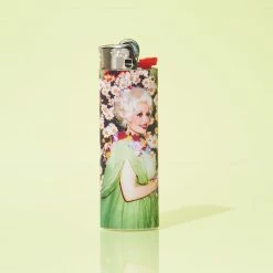 New 🔥 Friends NYC $10 Or Less Pop Star Lighter - Dolly Parton Flowers 😍 16 Friends NYC $10 Or Less Pop Star Lighter - Dolly Parton Flowers