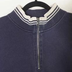 $50 OR LESS Vintage Embroidered Looney Tunes Quarter Zip Sweatshirt Pullover