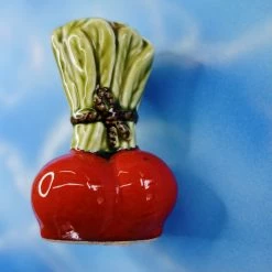Brand new π $20 OR LESS! Vintage Radish Bunch Figurine π 15 $20 OR LESS! Vintage Radish Bunch Figurine