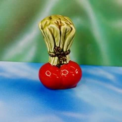 Brand new π $20 OR LESS! Vintage Radish Bunch Figurine π 13 $20 OR LESS! Vintage Radish Bunch Figurine
