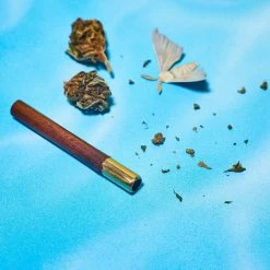 Friends NYC $10 Or Less Wooden Taster