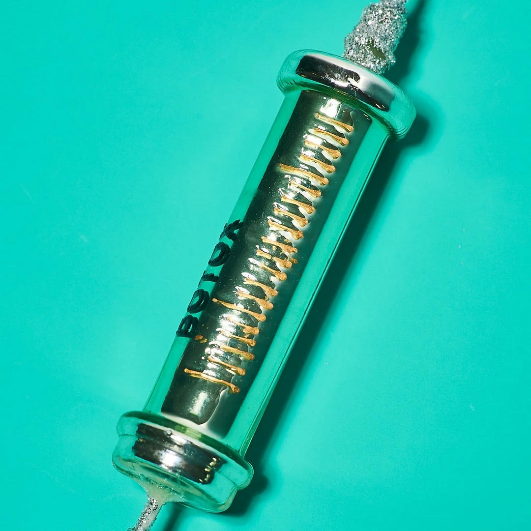 Brand new π Cody Foster And Co Wrinkle Free Botox Ornament $20 OR LESS! π 5 Cody Foster And Co Wrinkle Free Botox Ornament $20 OR LESS!